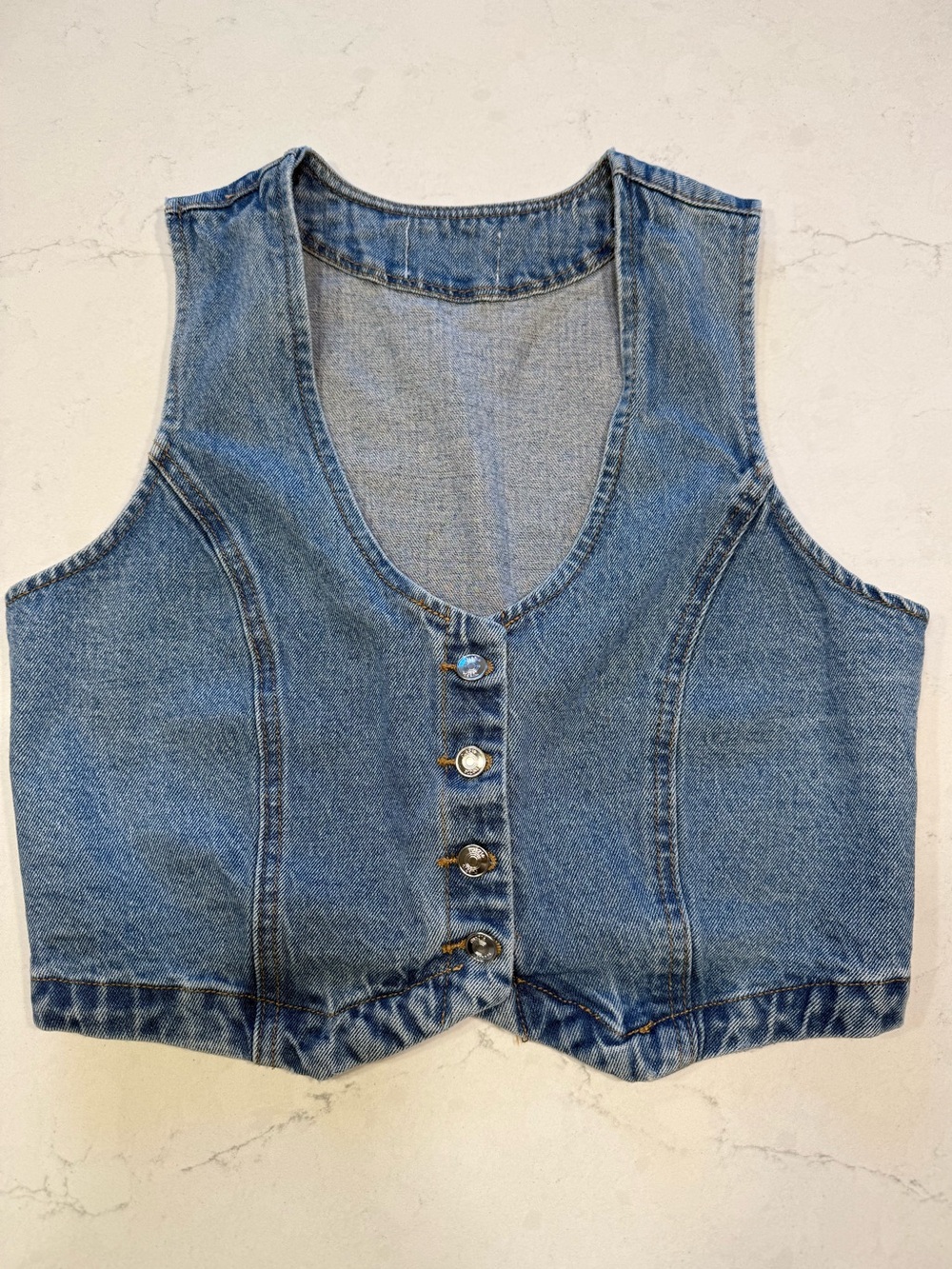 Denim Button-Front Crop Vest - Blue